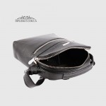 Сумка мужская кожаная Через плечо с отделением на молнии KARYA 0823  45 Черный
