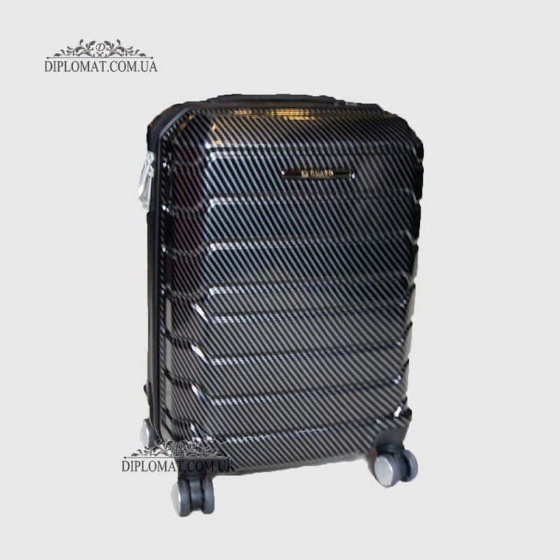 Чемодан поликарбонат на колесах GUARD 010603 CARBON BLACK Черный Маленький 21*50*33 cm 2,47 кг 