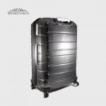 Чемодан поликарбонат на колесах GUARD 010603 CARBON BLACK Черный  Размер XL ( 28 x 75 x 47 cm 4,24 кг) 